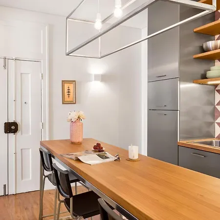 Altido Elegant Bica In Historical Centre Apartment *